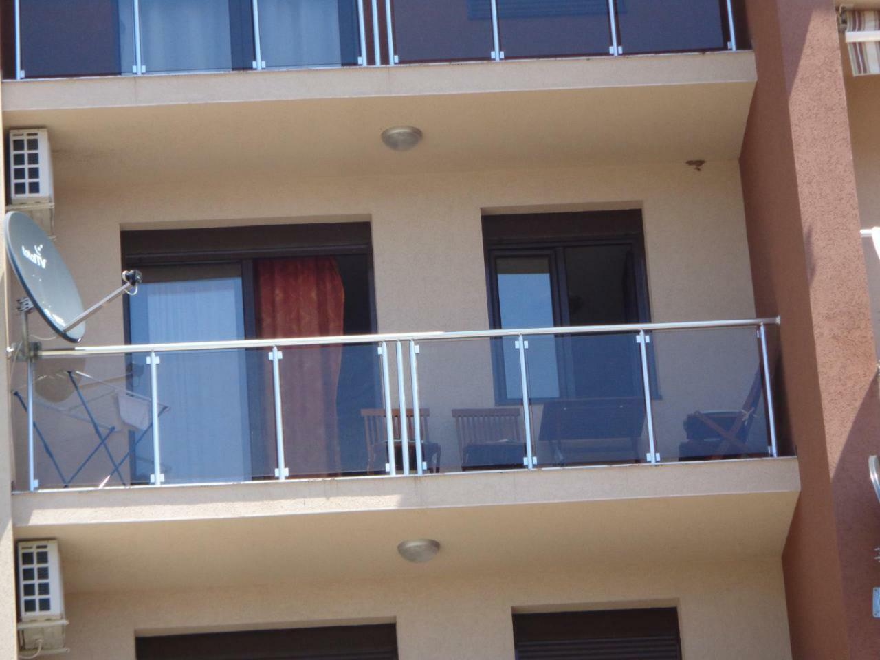 Faith Apartman Lägenhet Budva Exteriör bild